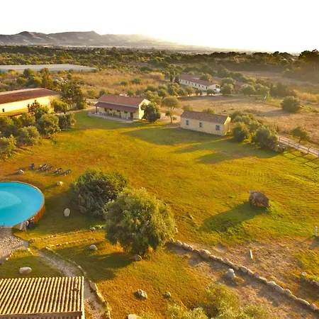 Loft In With Pool 24h 1500 Meters From The Sea Appartement *